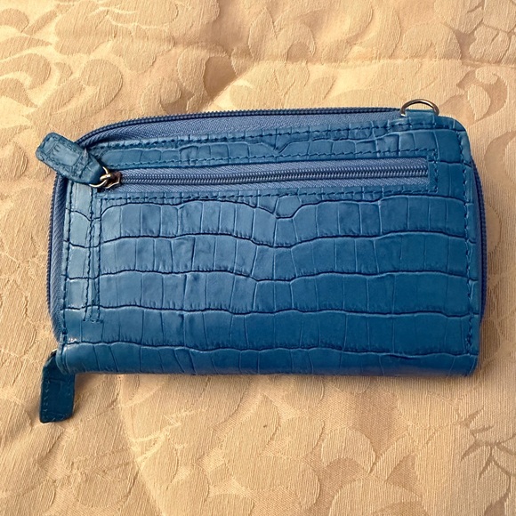 Samantha Brown Blue Crocodile Embossed Wallet - Picture 3 of 6